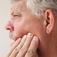 Man with a toothache in Bellingham